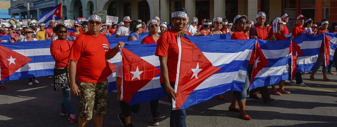Evento de celebración en calle Martí, Pinar del Río